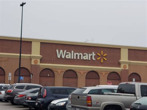 Walmart supercenter 915 e randol mill rd arlington tx 76011 - 2000 E Randol Mill Rd Ste 603 Arlington, TX 76011 Restaurant | 1 space available | 1,867 sq. ft. | $22.95/SF/YR Overview Spaces Location Listing Contacts Demographics